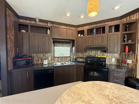 Tiny photo for 29927 Guilford Circle, Chesterfield Township, MI 48051 (MLS # 20261036238)