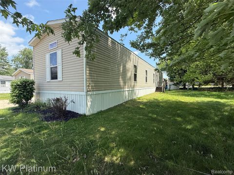 Tiny photo for 29927 Guilford Circle, Chesterfield Township, MI 48051 (MLS # 20261036238)