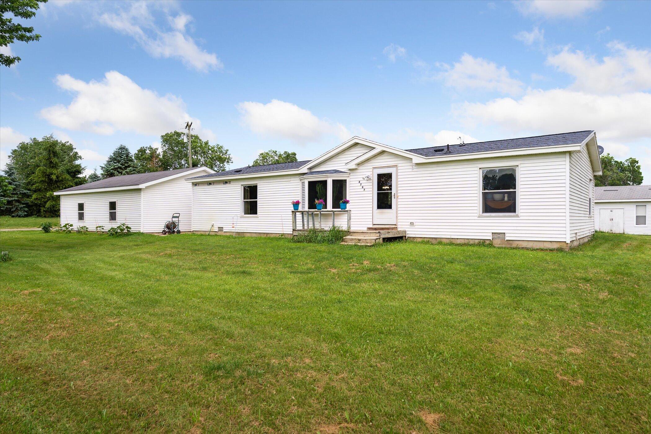 4767 E Haslett Road
