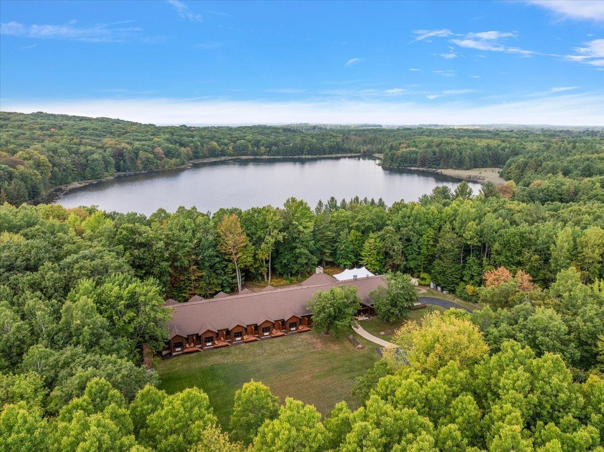 3943 N Skookum Road