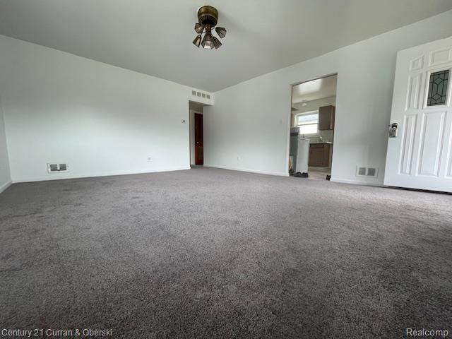 6564 N Waverly Street