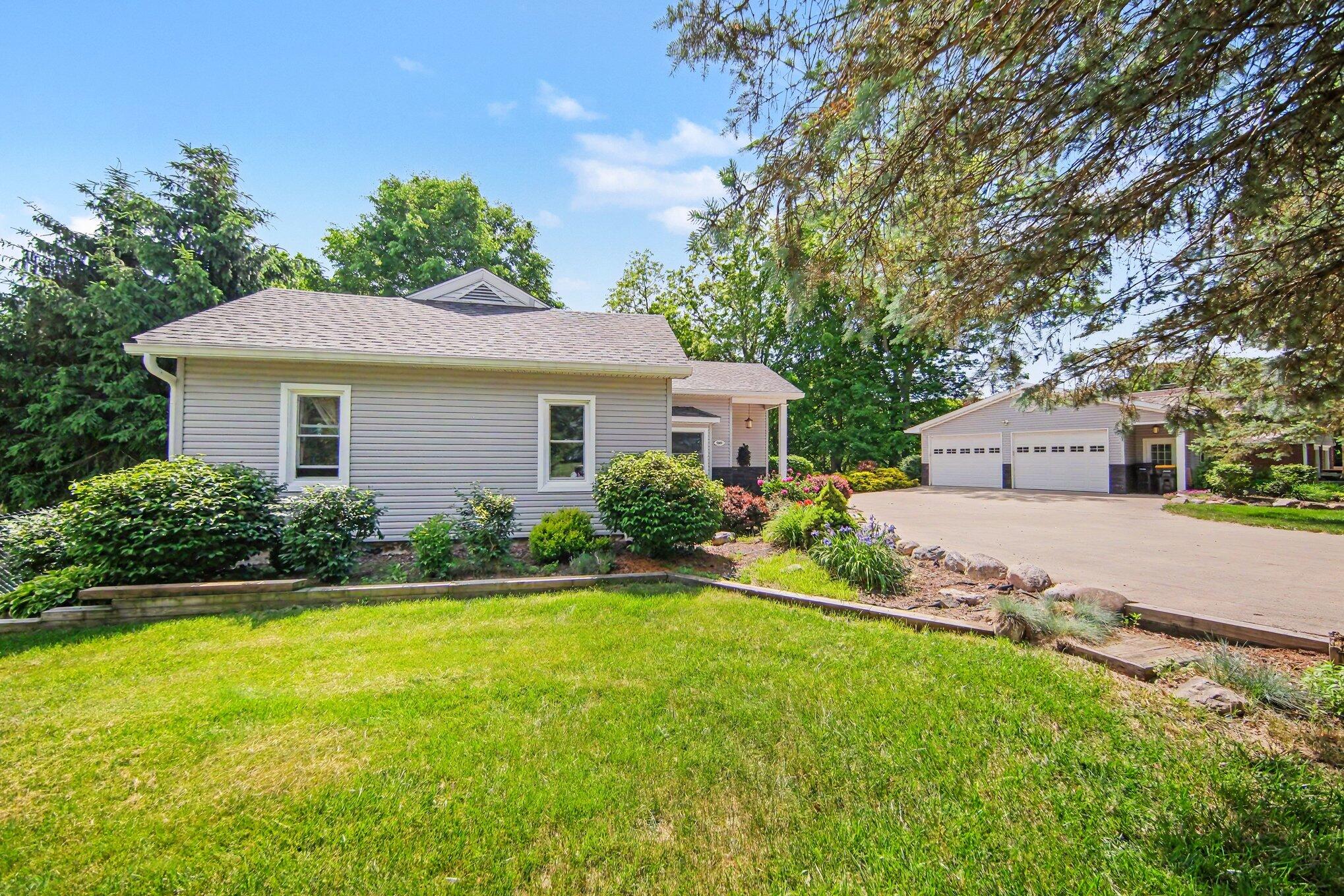 520 Wolverine Street