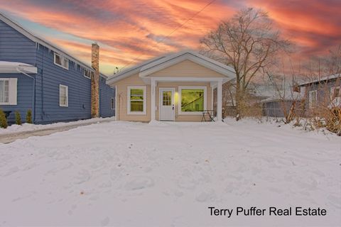 1221 Sanford Street Muskegon City MI 49441