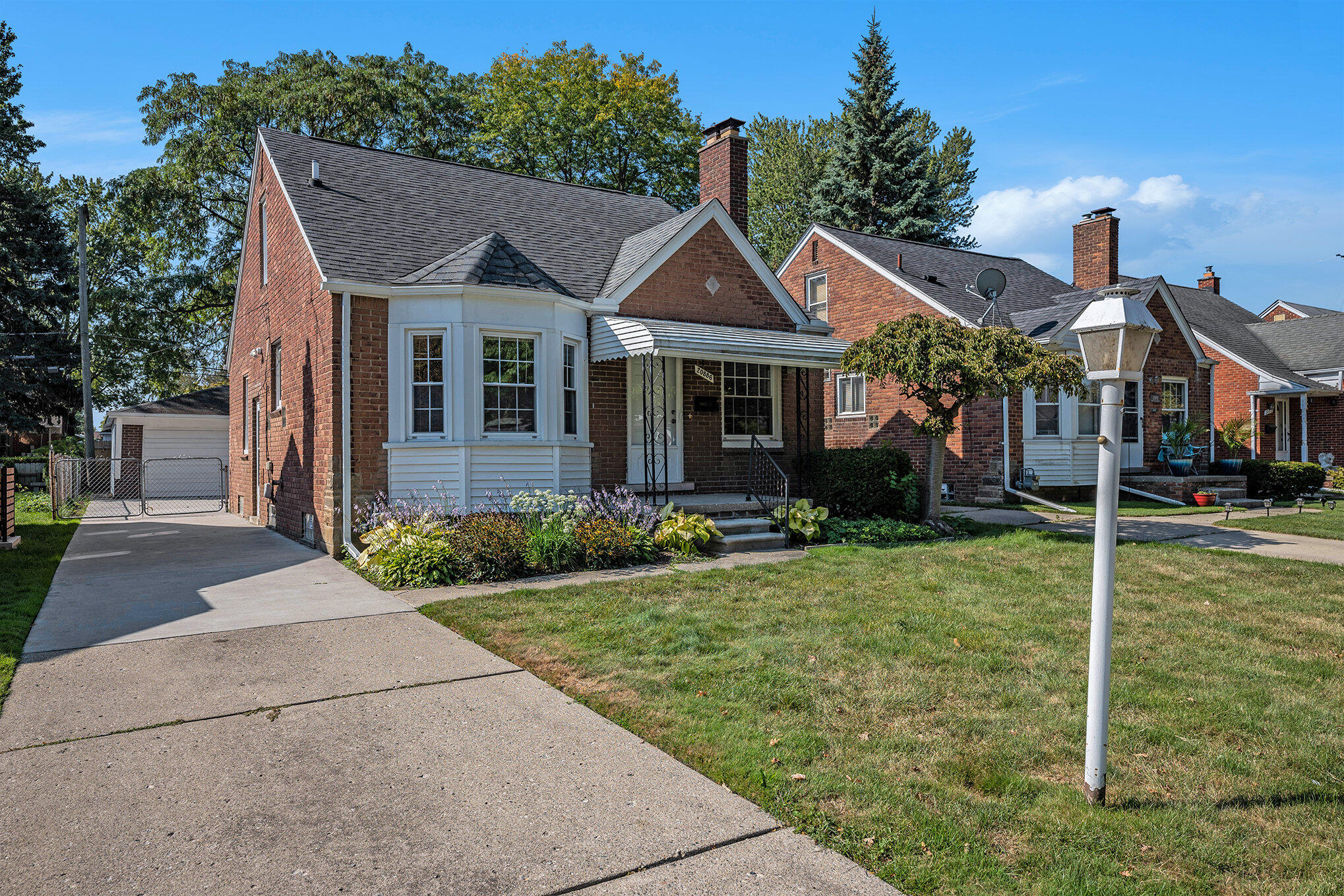 20886 Hunt Club Drive