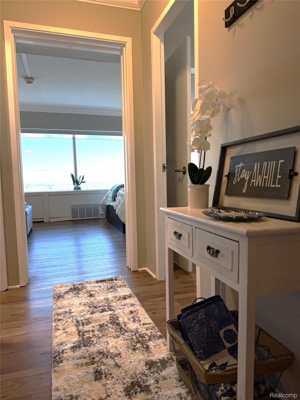 555 E William Street 25H