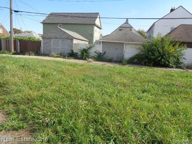 4994 CARPENTER Street