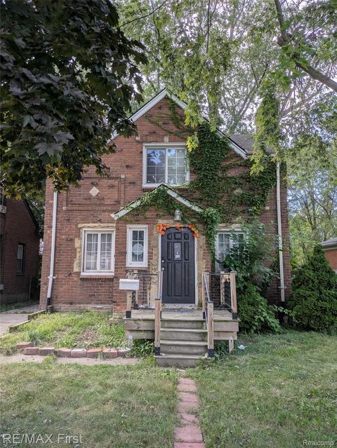 23069 FIRWOOD Avenue Eastpointe City MI 48021