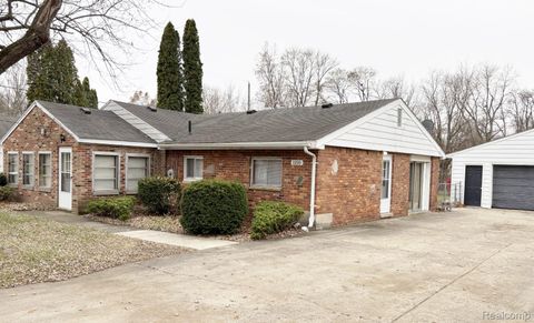 1150 Jay Street Waterford Charter Township MI 48327