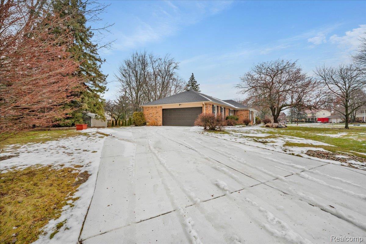 6091 Kings Shire Road