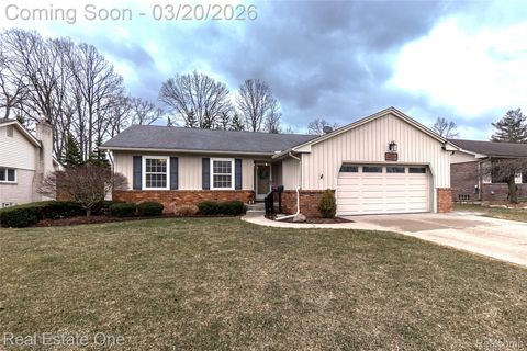 36237 Lyndon Street Livonia City MI 48154