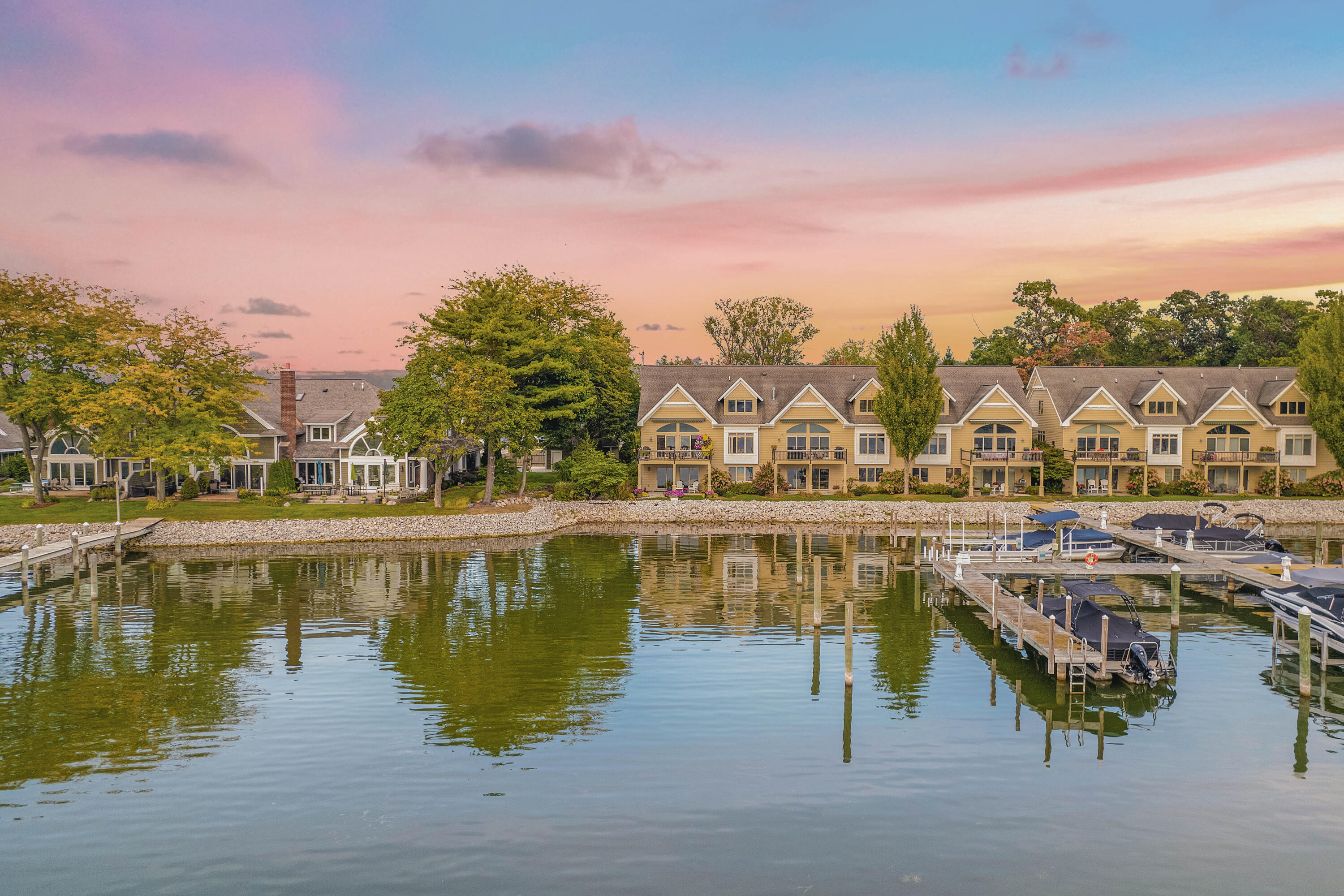 17533 N Fruitport Road 6