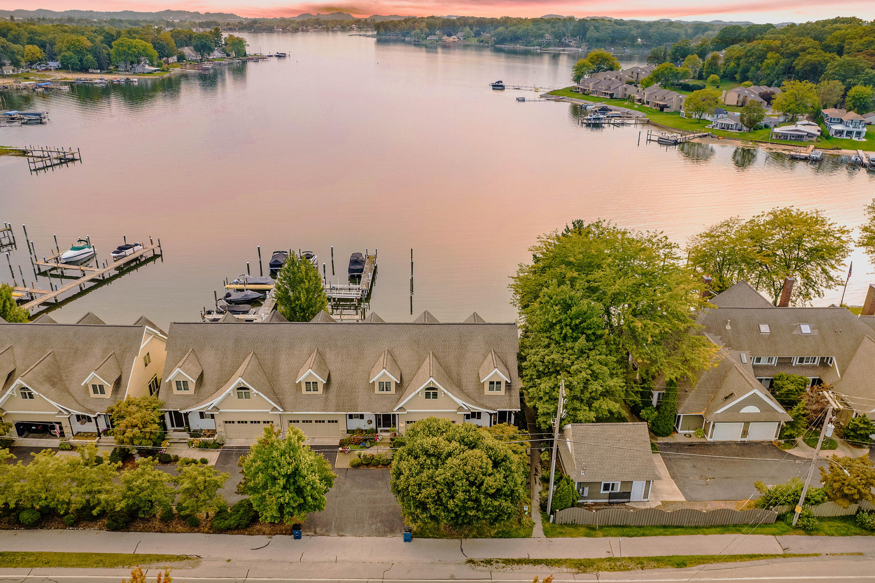 17533 N Fruitport Road 6