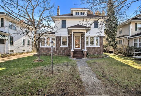 72 Latta Street Battle Creek City MI 49017