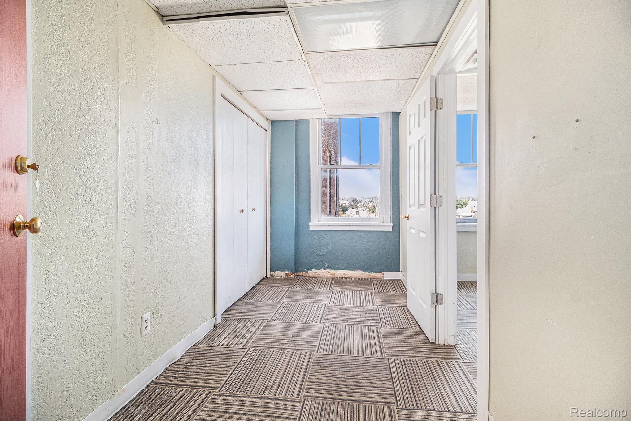 124 Pearl Street E 606