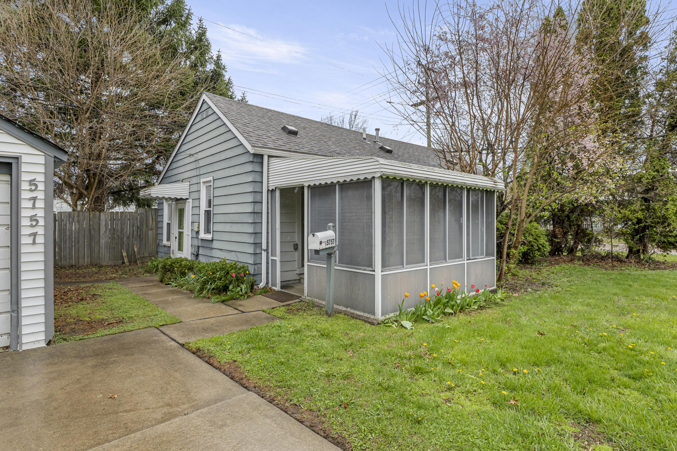 5757 Arcola Street