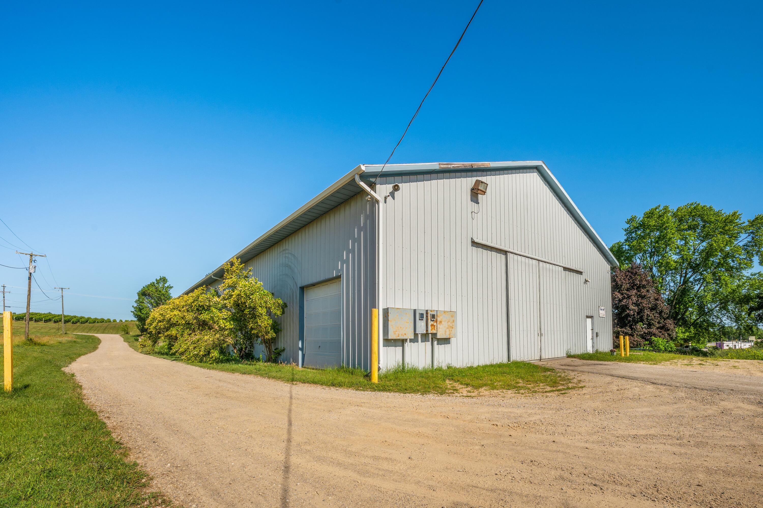 6296 Mountain Road