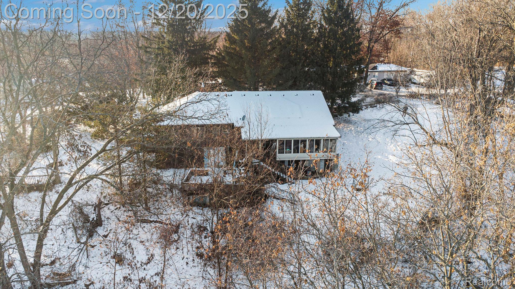 14325 Lakeshore Drive