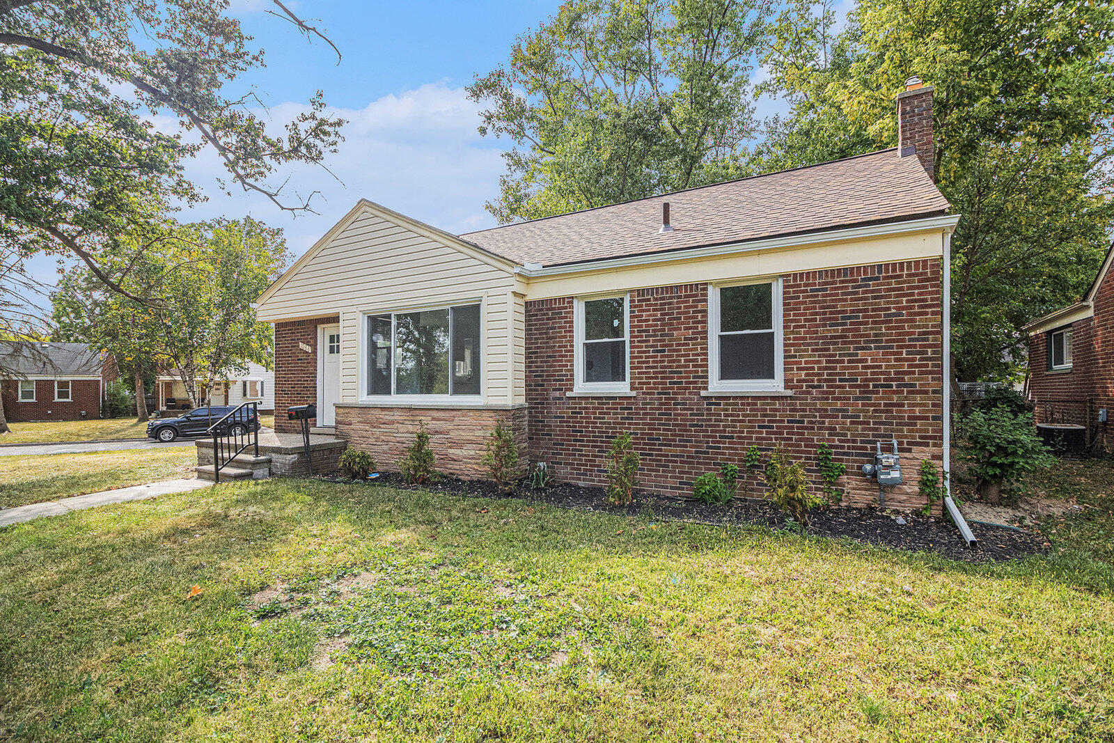 1088 Arlington Street