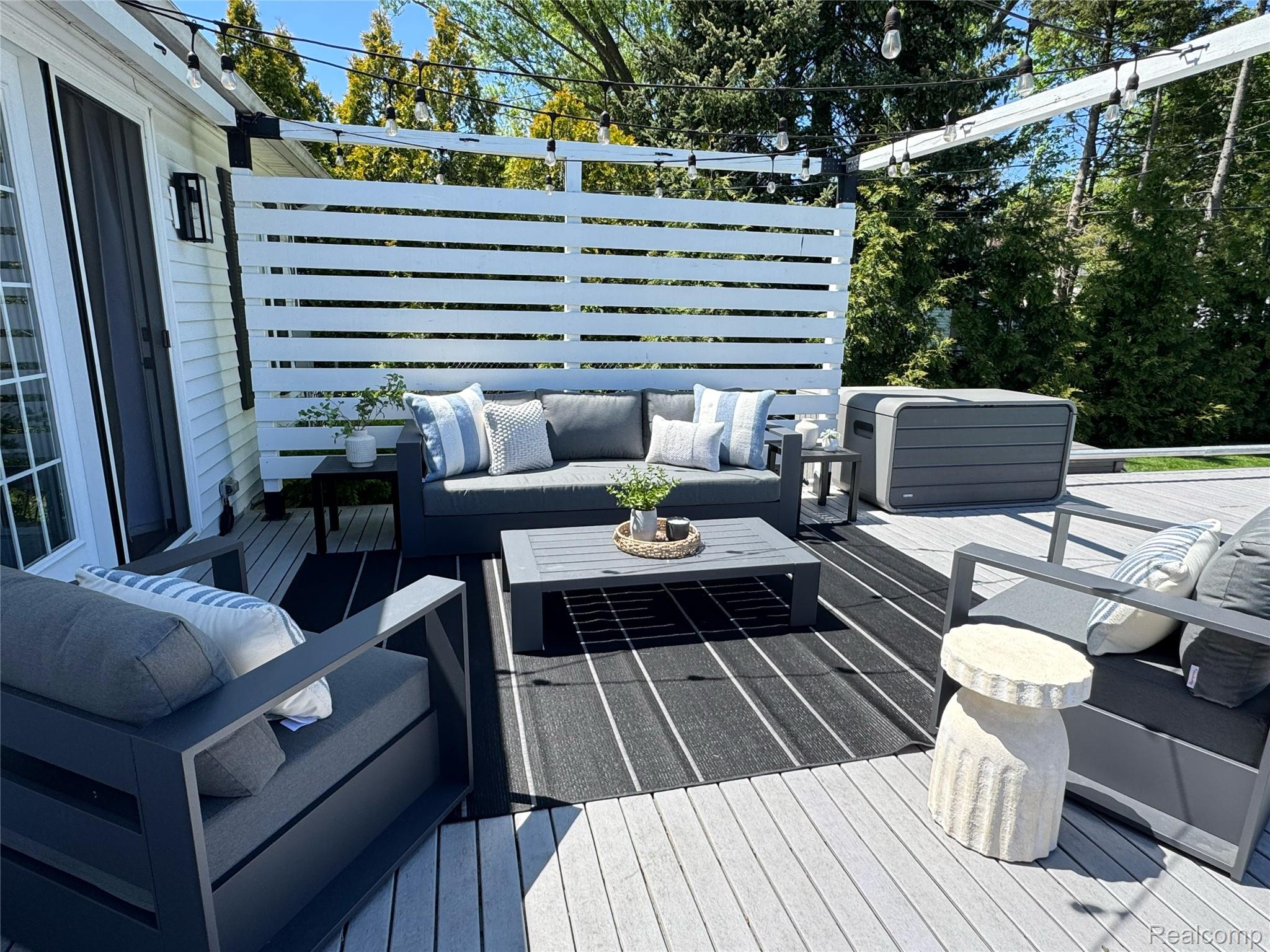 4404 Pinedale Avenue