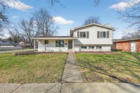 33144 Tall Oaks Street Farmington City MI 48336