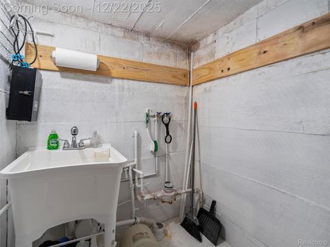 Tiny photo for 44833 MADDELEIN Street, Clinton Charter Township, MI 48036 (MLS # 20251060690)