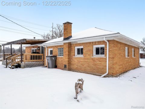 Tiny photo for 44833 MADDELEIN Street, Clinton Charter Township, MI 48036 (MLS # 20251060690)