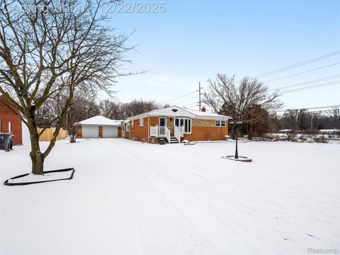 Tiny photo for 44833 MADDELEIN Street, Clinton Charter Township, MI 48036 (MLS # 20251060690)