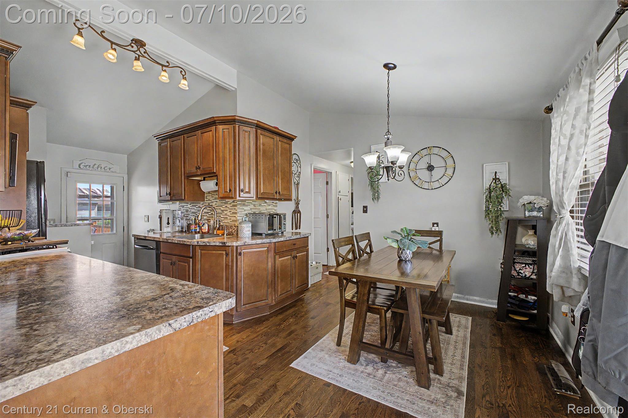 1596 W 13 Mile Road