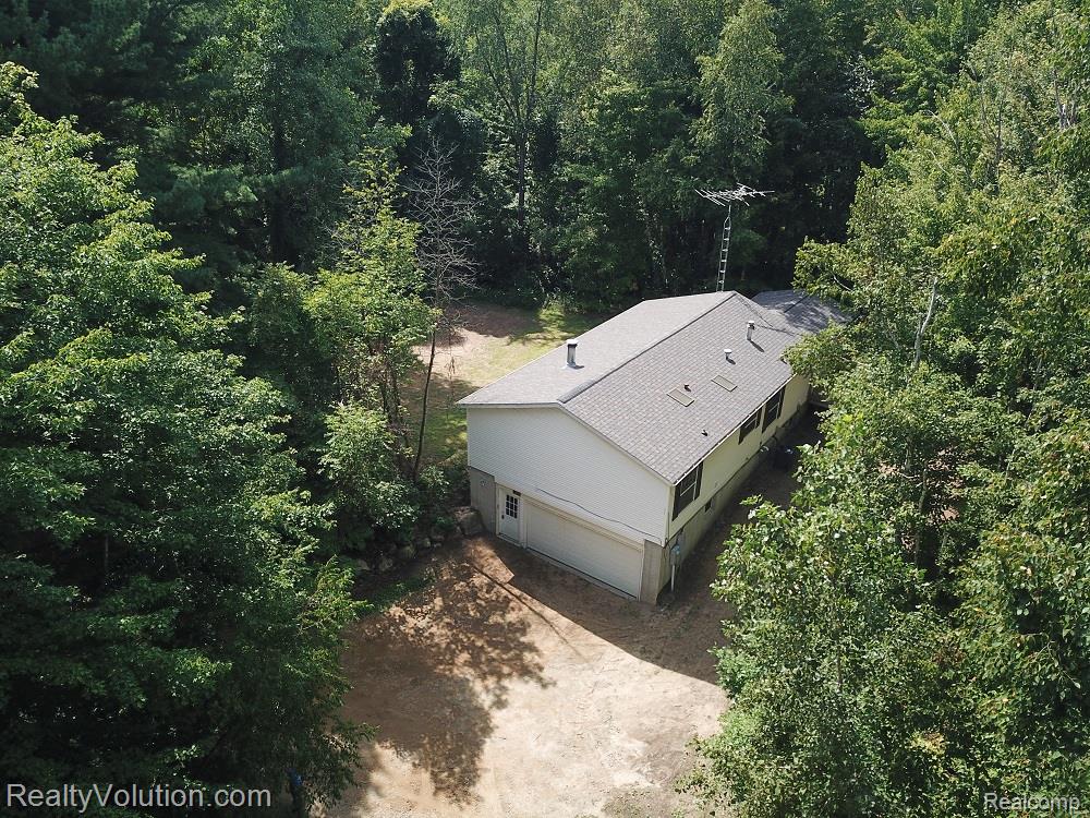 3267 E Snover Road