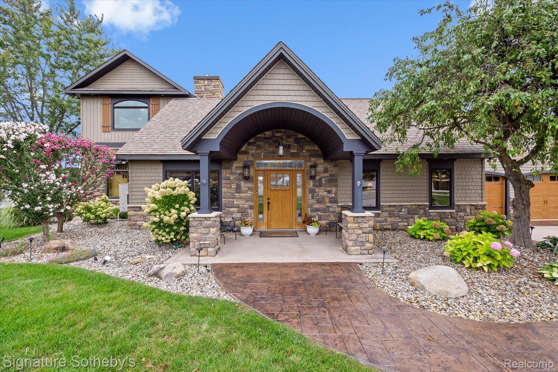 728 Blackfoot Court