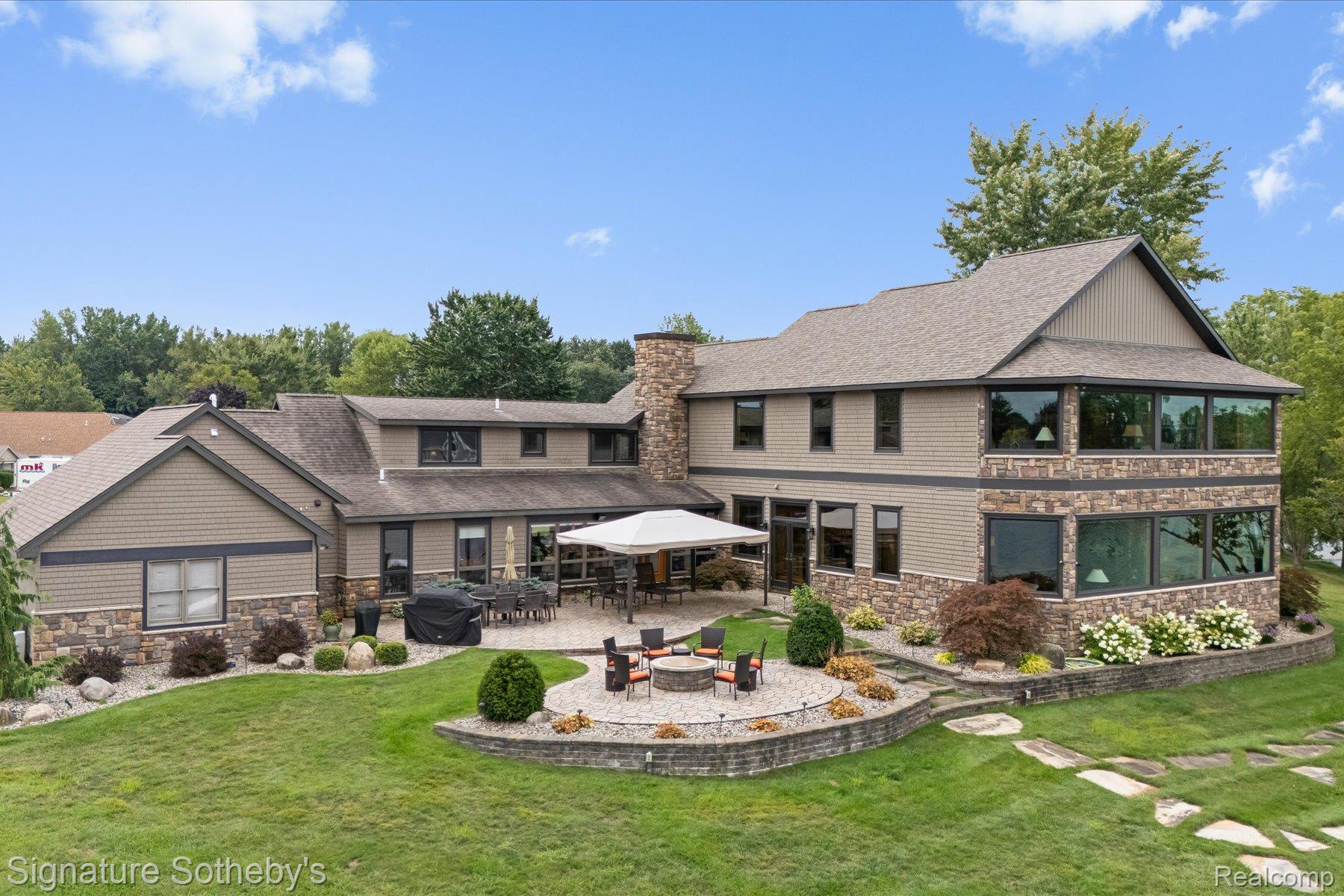 728 Blackfoot Court