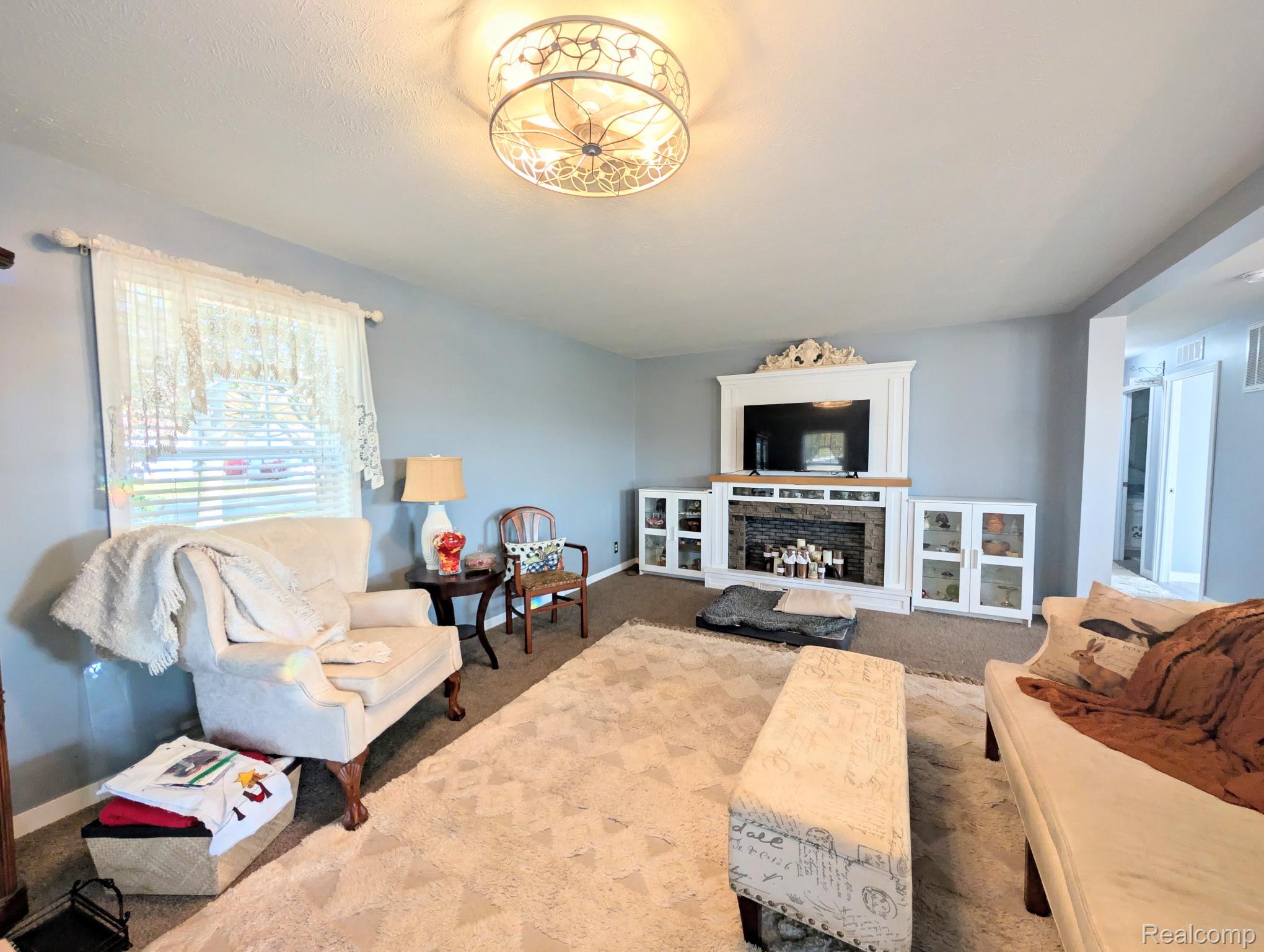 11015 Quail Run Court