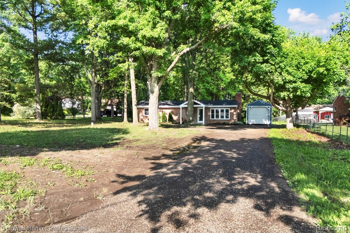 76107 Van Dyke Road