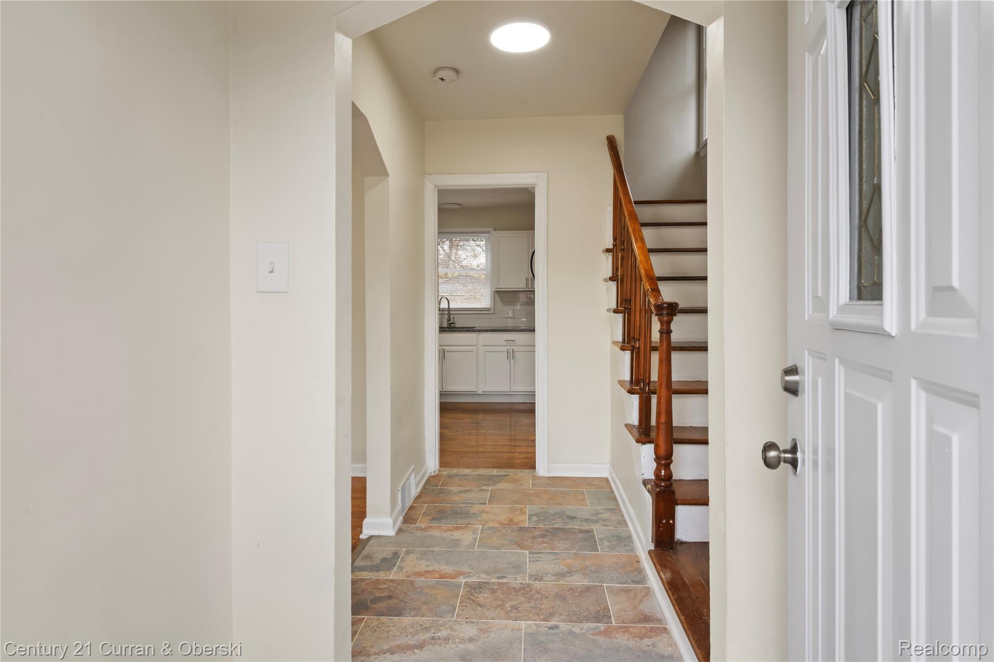 18467 Littlefield Street