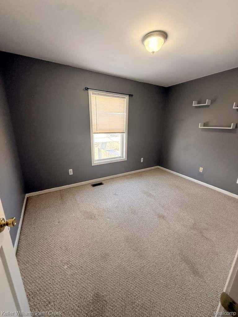 30441 Groveland Street