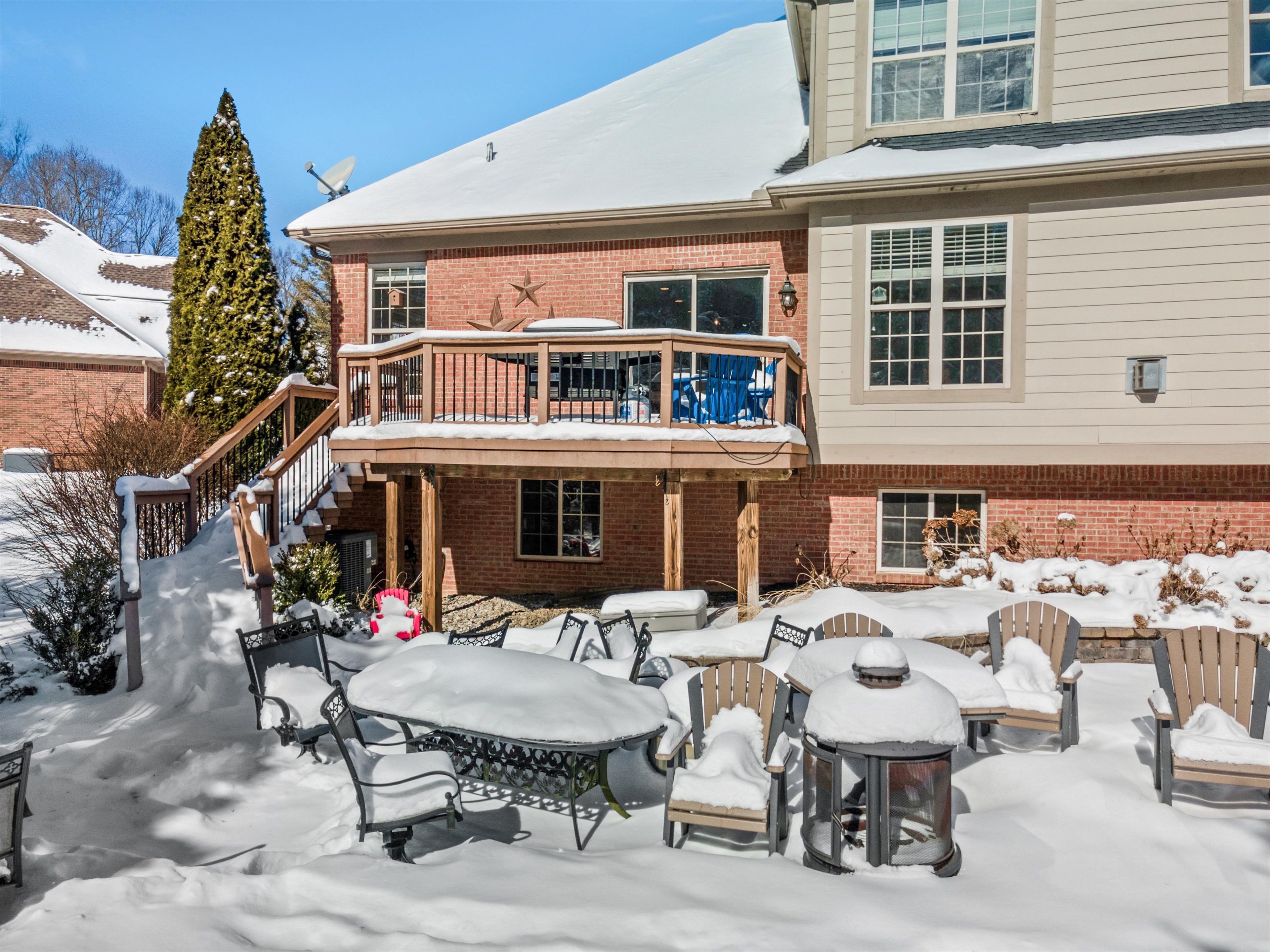 4545 Palmetto Court