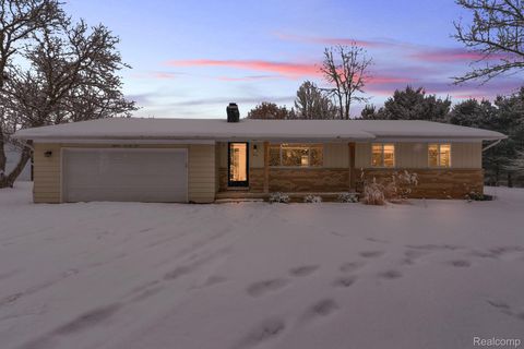 1875 Gray Road Genoa Township MI 48843