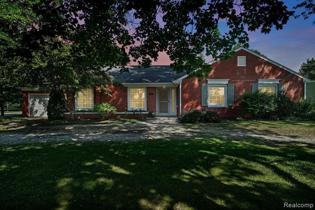 3150 Davison Road