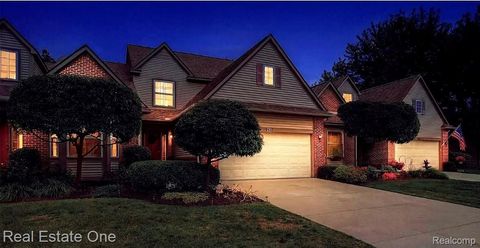 2511 Kerria Drive Howell City MI 48855