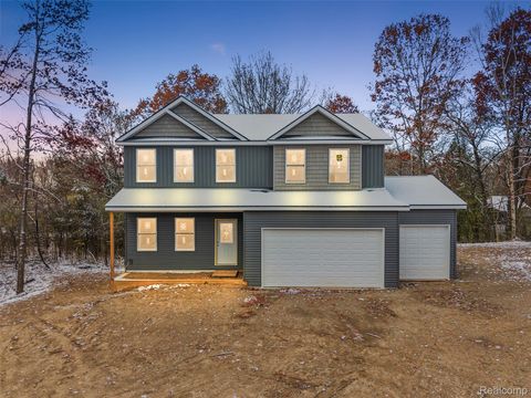 9355 Andersonville Road Springfield Charter Township MI 48346