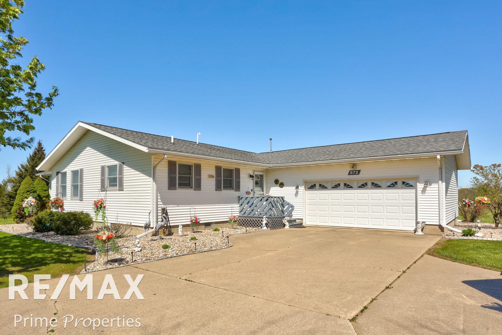 872 Huron Crest Drive
