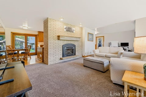 Tiny photo for 1423 Leonard Street NW, Tallmadge Charter Township, MI 49534 (MLS # 65026054512)