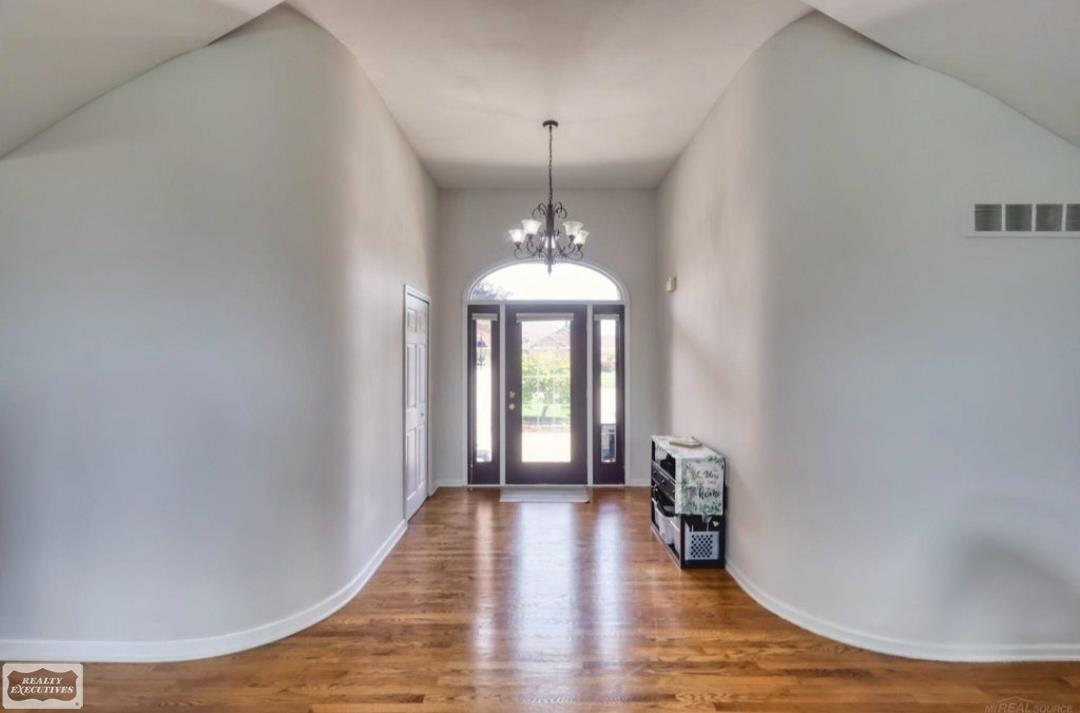 47641 Beacon Square Drive