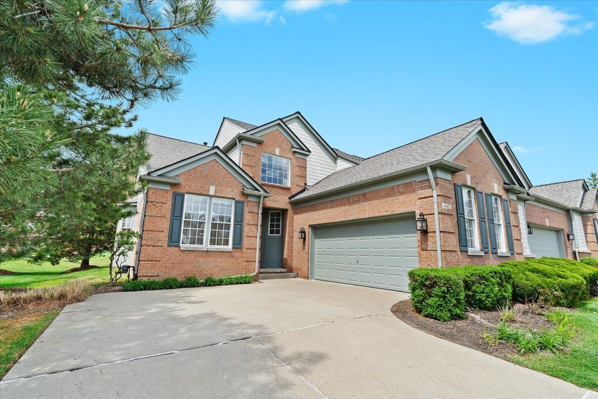 44452 ASPEN RIDGE Drive