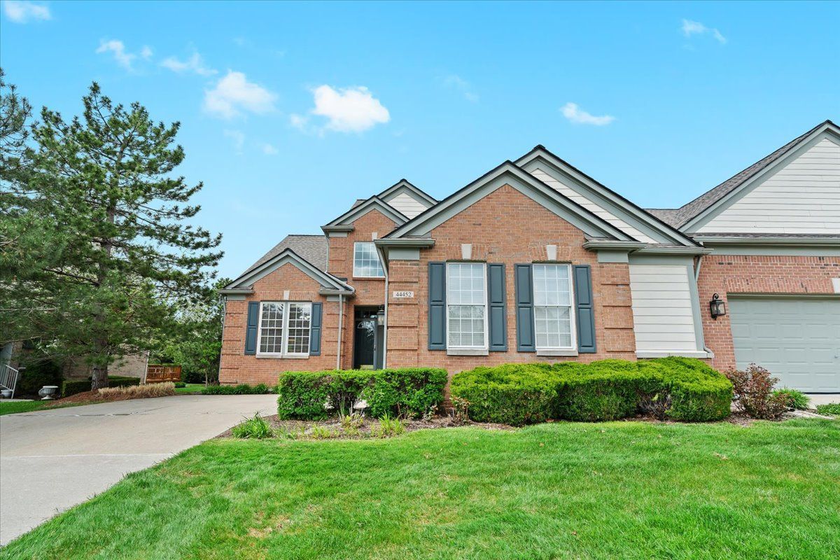 44452 ASPEN RIDGE Drive