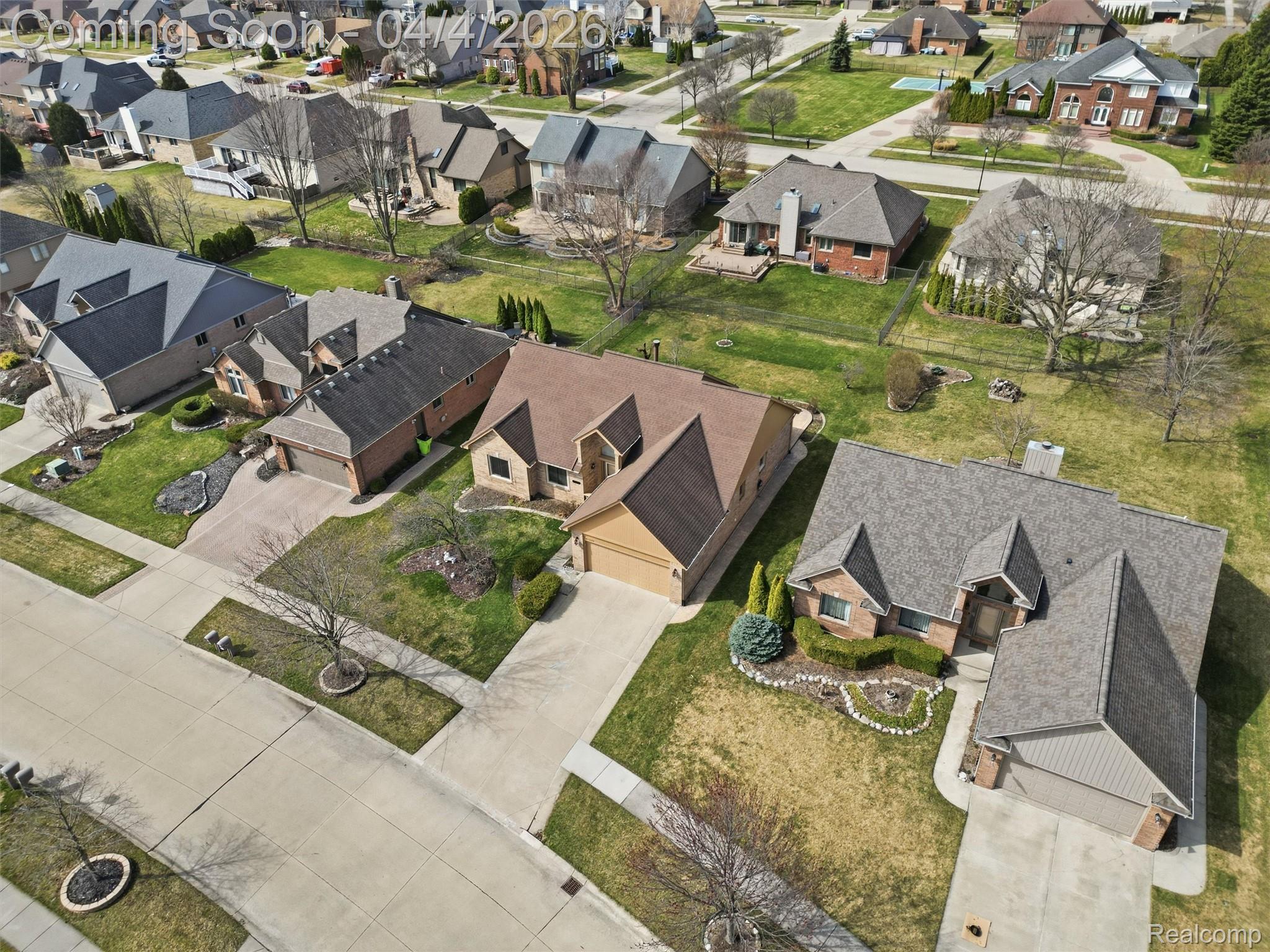 51605 Shadywood Drive