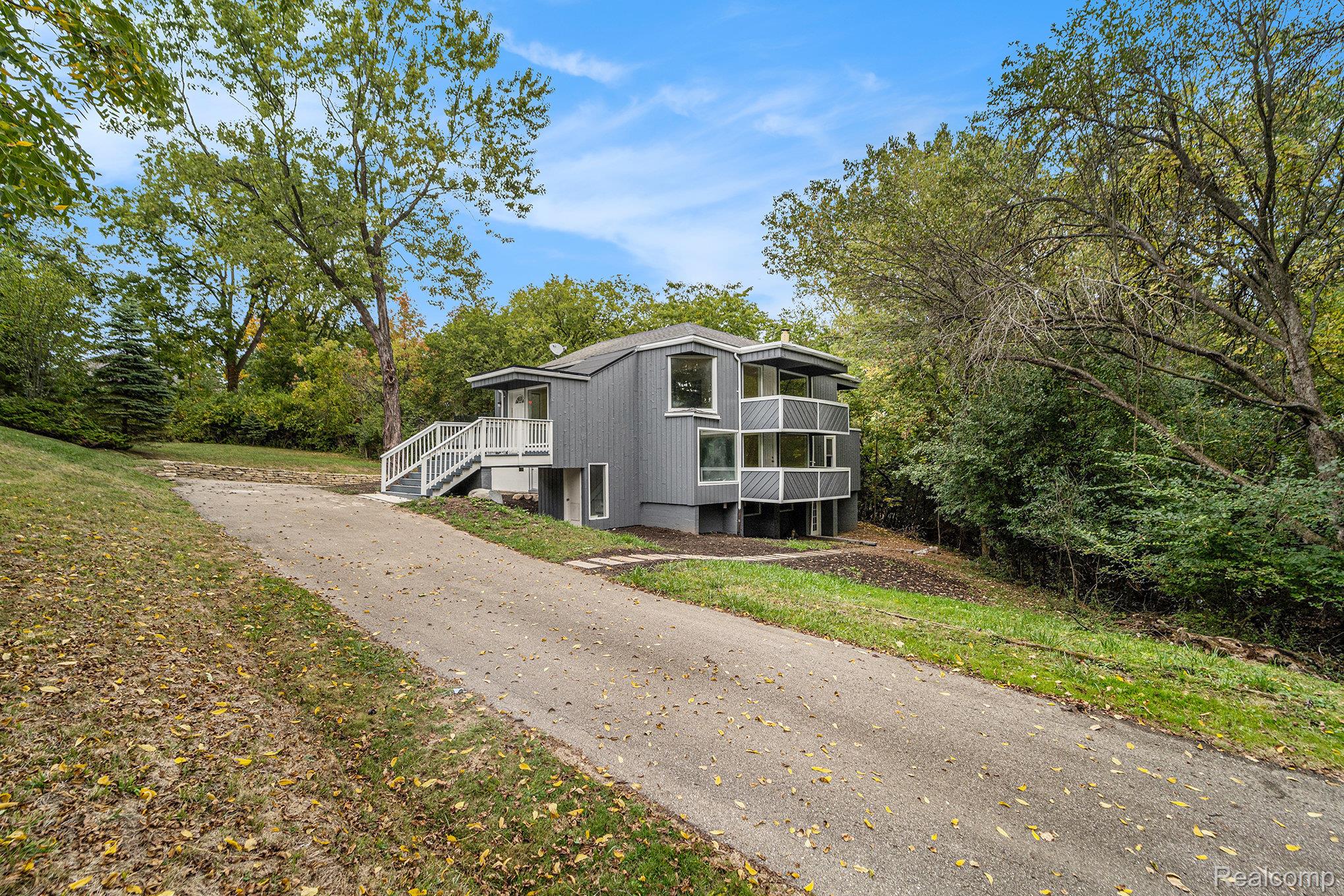 4641 Cove Road