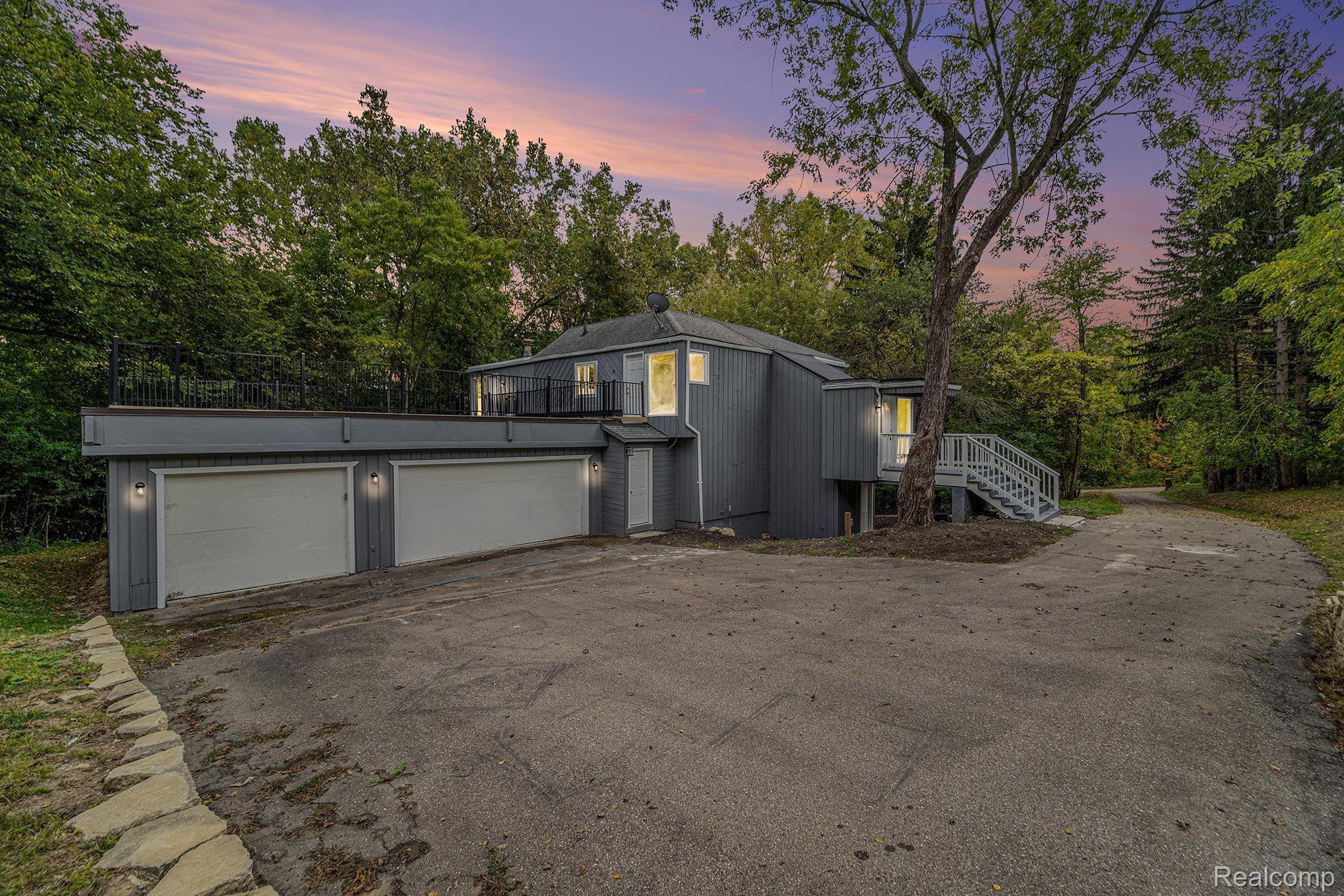 4641 Cove Road