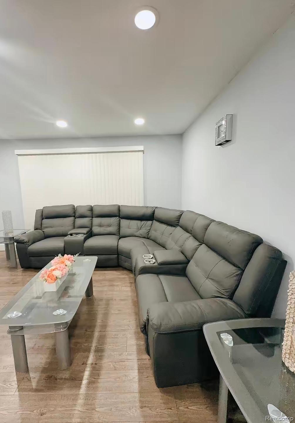 3528 Byrd Drive
