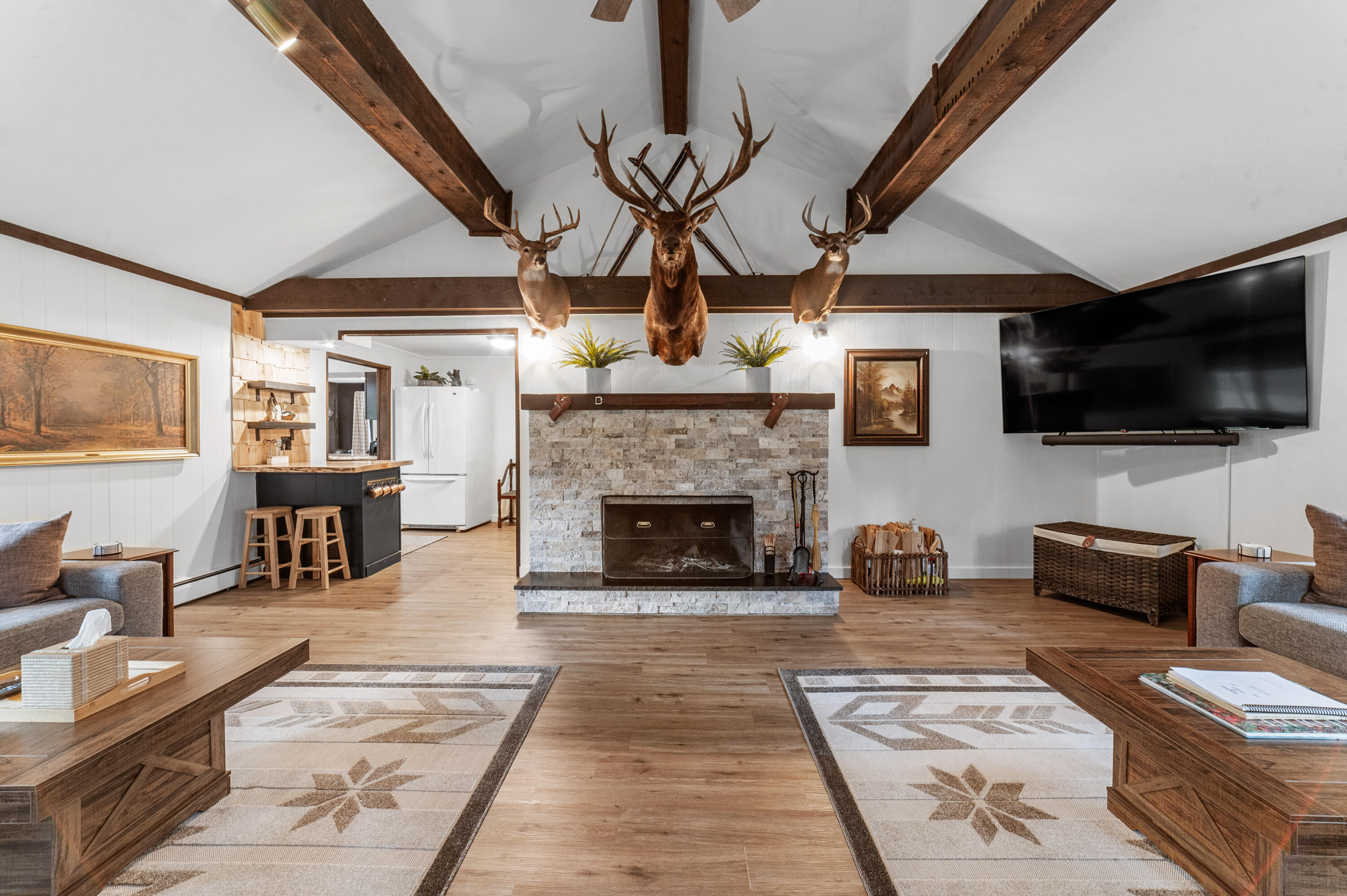 1880 Cherry Creek Trail